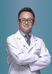 Dクリニック大阪 ウィメンズ 院長 脇坂長興